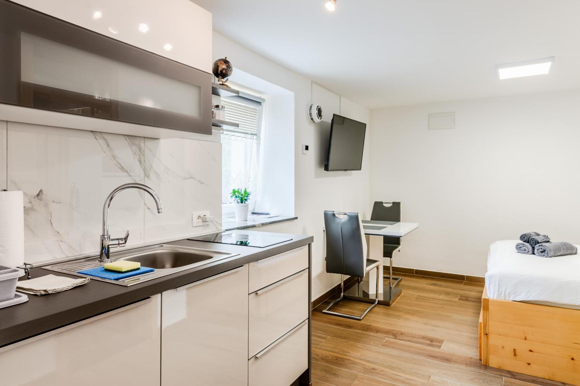 Apartmaji Mausi بوويتش المظهر الخارجي الصورة