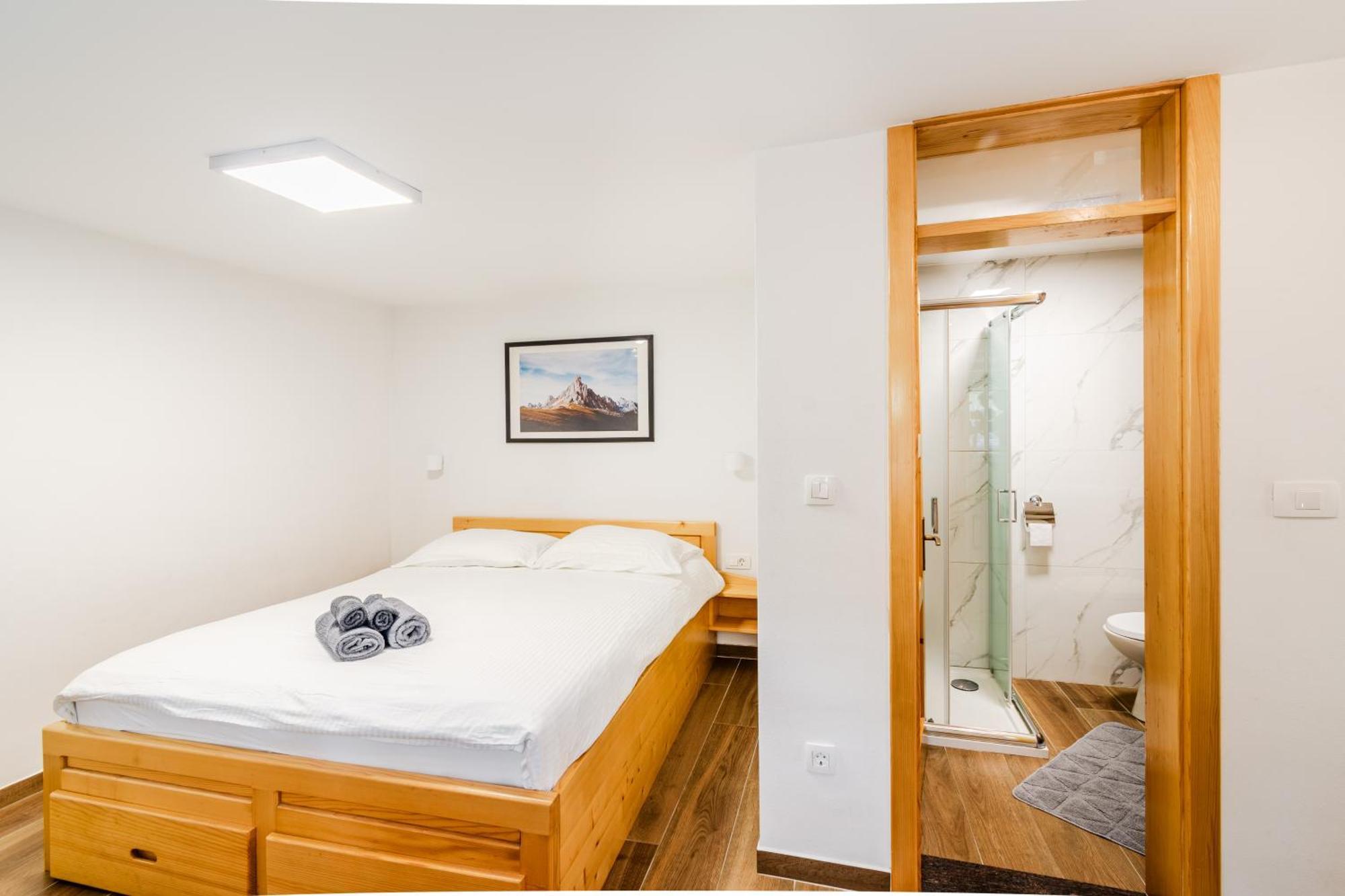 Apartmaji Mausi بوويتش المظهر الخارجي الصورة