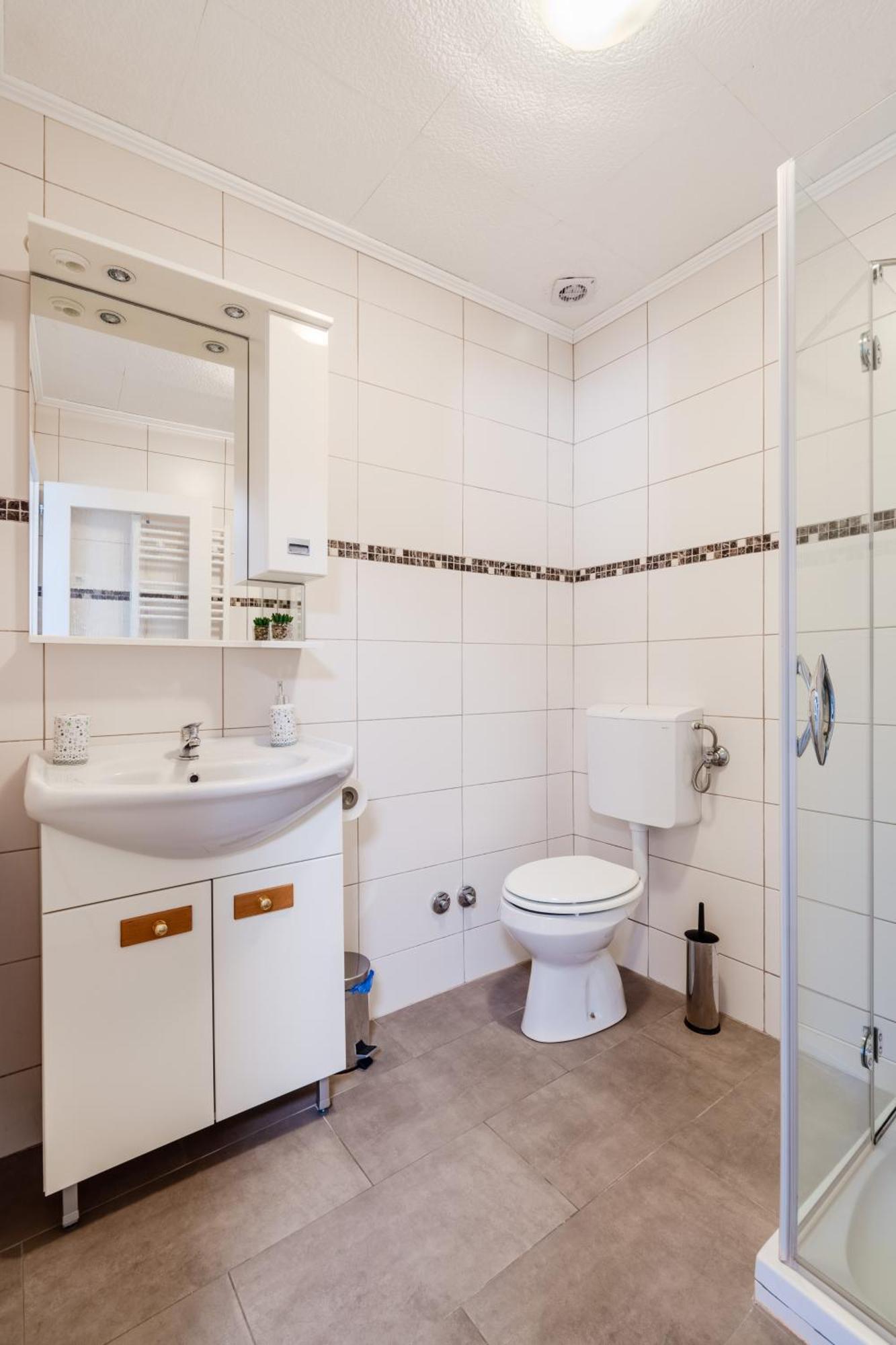 Apartmaji Mausi بوويتش المظهر الخارجي الصورة