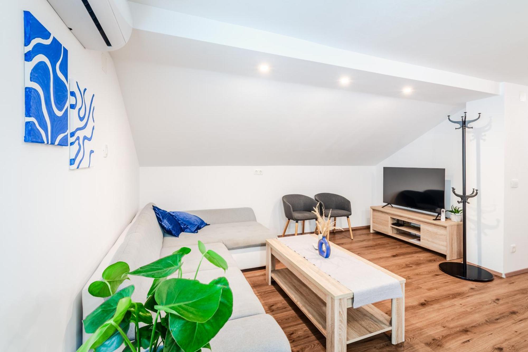 Apartmaji Mausi بوويتش المظهر الخارجي الصورة