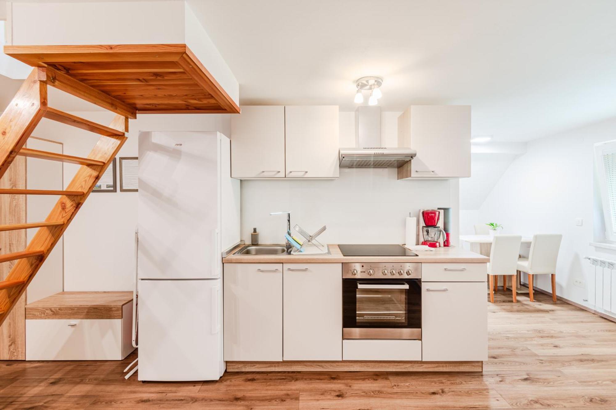 Apartmaji Mausi بوويتش المظهر الخارجي الصورة