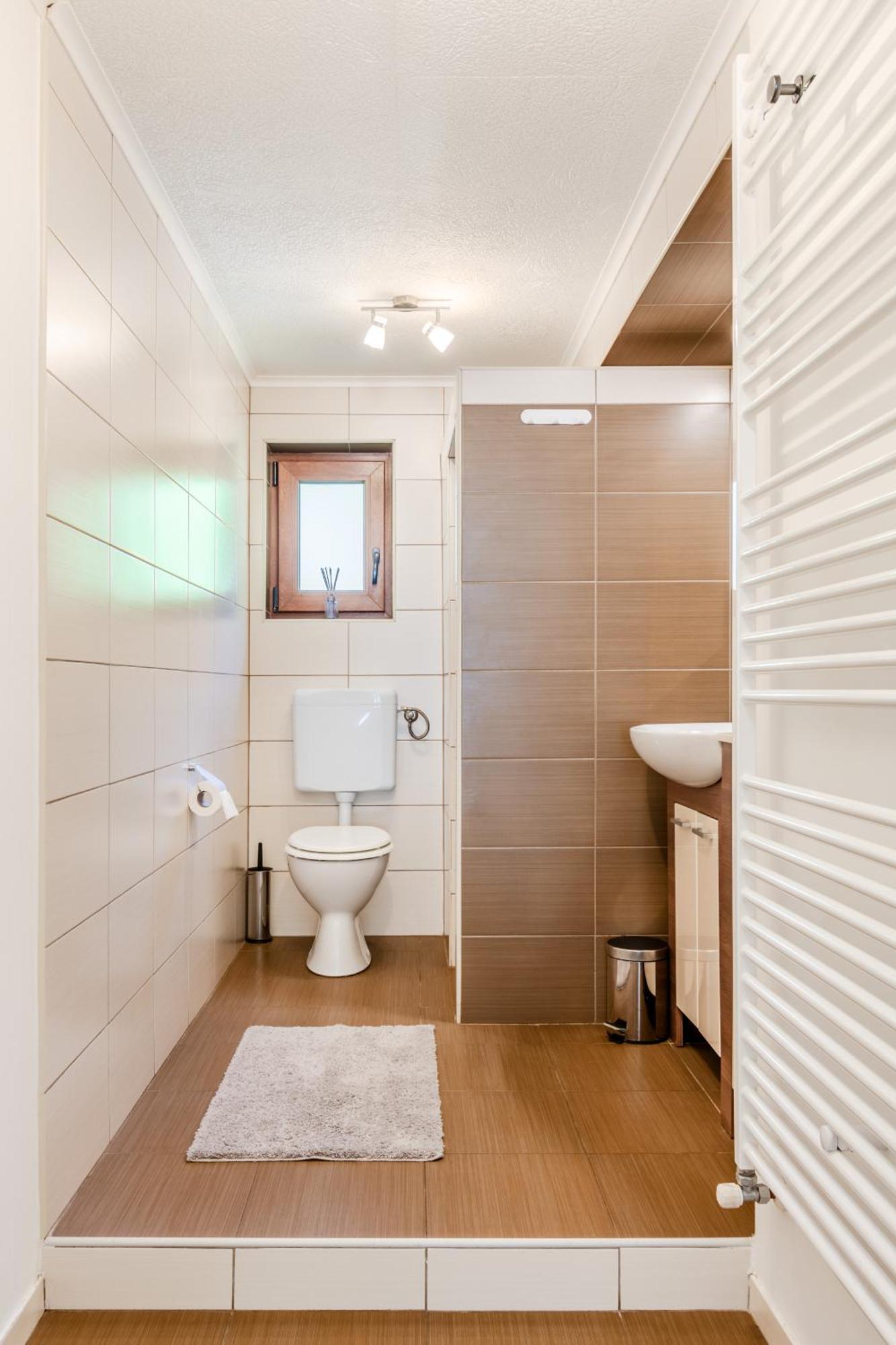 Apartmaji Mausi بوويتش المظهر الخارجي الصورة